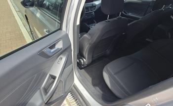 Ford Focus - 13